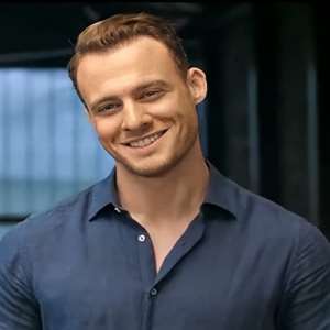 Kerem Bursin